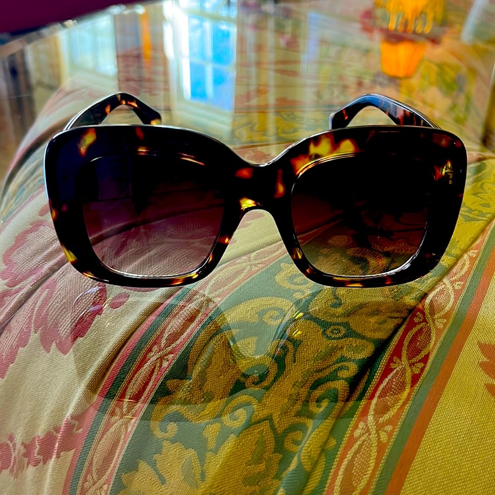 Steve Madden Sunglasses